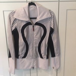 Vintage Lululemon jacket size 4/6